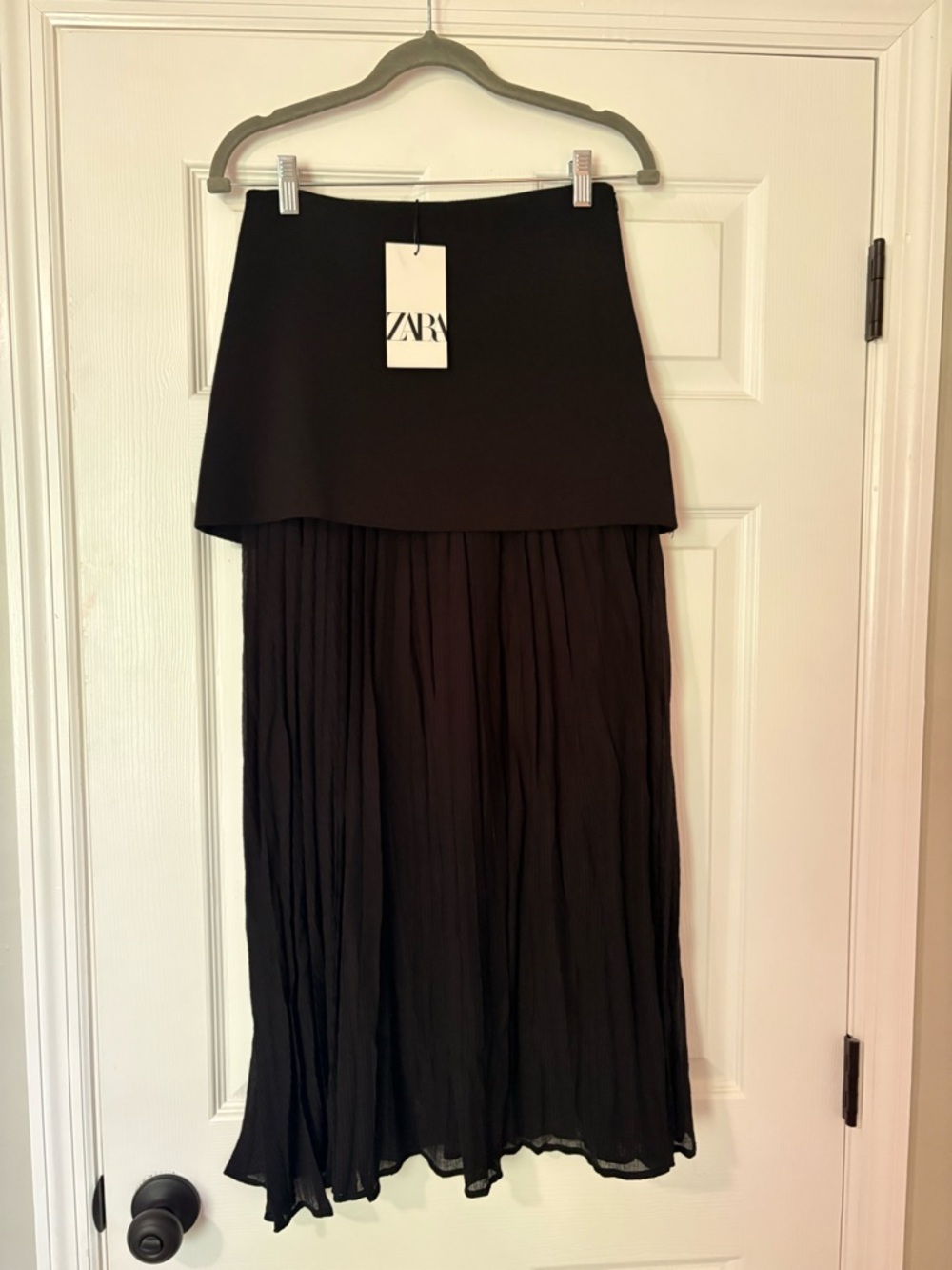 Zara Layered Skirt - Picture 4 of 6